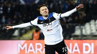 Απίθανο γκολ του Ιλισιτς από το κέντρο!