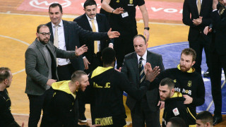 Η οικονομική αδυναμία διατηρεί την απαγόρευση μεταγραφών