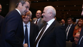 Έχουν υποχρέωση στον κόσμο τους να βρουν τον εαυτό τους και την «πυξίδα» τους