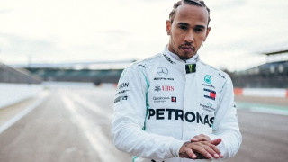 Formula 1: Ο Χάμιλτον καταγγέλλει πως το πρωτάθλημα του 2021... χειραγωγήθηκε!