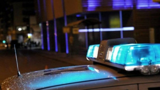 Απίστευτο: Περιπολικό βάζει «τέρμα» το «Χριστός Ανέστη» στα μεγάφωνα του