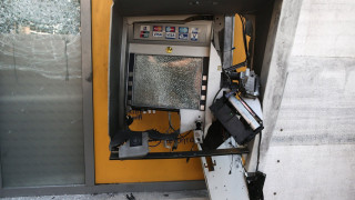 Εμπρηστική επίθεση σε ΑΤΜ τα ξημερώματα στην Καλαμαριά