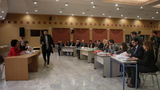 Το έντονο στην ΕΕΑ: Τα μέλη εξώθησαν τον Τζουλάκη στην αυτοεξαίρεση