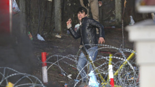 Έβρος: Ολονύχτια επιφυλακή στα σύνορα με 98 συλλήψεις