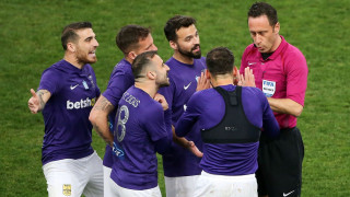 «Ζούγκλα» στο ΟΑΚΑ, «σφαγή» από Ντίας, αλλά έμεινε όρθιος!