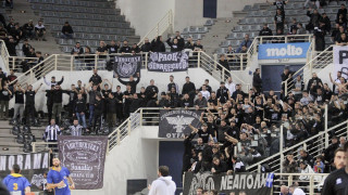 Ένταση στο Παλατάκι, αποδοκιμασίες σε παίκτες και παράγοντες