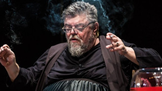 Κραουνάκης για κορωνοϊό: «Eργαστηριακή επίθεση μείωσης πληθυσμών»