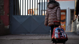 Στο σπίτι θα παραλάβουν τους ελέγχους οι μαθητές του δημοτικού