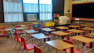 Φροντιστήριο μέσω τηλεόρασης για όσους δίνουν πανελλαδικές