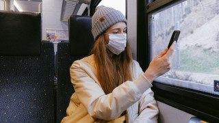 Αμερικανοί επιστήμονες: Οι 20χρονοι δεν είναι άτρωτοι από τον κορωνοϊό