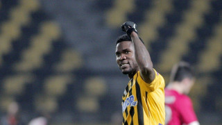 Ο Μπράουν Ιντέγε εν δράσει στο «Δασυγένειο»