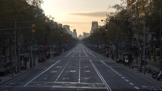 Κορωνοϊός: Συλλήψεις στην Βαρκελώνη για συμμετοχή σε όργιο