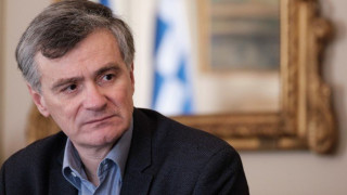 Διδάσκοντες του ΕΚΠΑ αμφισβητούν τον Τσιόδρα