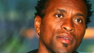 Μέχρι τα 50 ο Ζε Ρομπέρτο! 