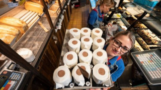 Φούρνος έφτιαξε κέικ από... χαρτί υγείας!