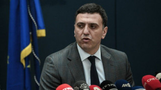 Κικίλιας: «Κρίσιμος ο Απρίλιος, μέχρι τότε μένουμε μέσα»