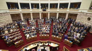 Θα έπρεπε αυτοβούλως να το είχαν κάνει, πριν καν τους το ζητήσει ο Μητσοτάκης