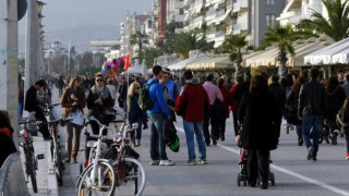 Κλείνει η παραλία του Βόλου λόγω κορωνοϊού