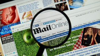 O εκδότης της Daily Mail προτείνει μετοχές αντί για μισθούς