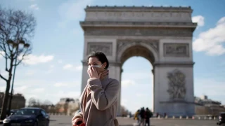 Κορωνοϊός: Ξεπέρασαν τους 30.000 οι θάνατοι στην Ευρώπη