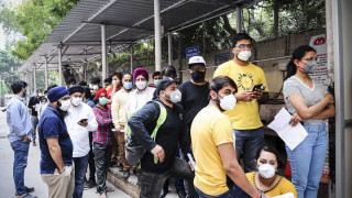 Ινδία: 50 νεκροί και 1.965 κρούσματα κορωνοϊού