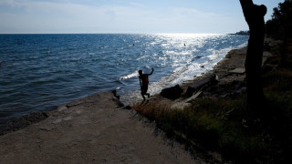 Κορωνοϊός: Σε ισχύ η απαγόρευση κολύμβησης και ψαρέματος