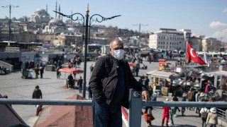 Κορωνοϊός: 76 θάνατοι σε ένα 24ωρο στην Τουρκία