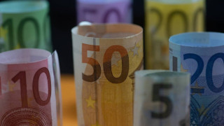 Ετοιμάζει νέο 800άρι η κυβέρνηση