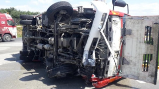 Τρομακτικό τροχαίο με πυροσβεστικό όχημα στην Κρήτη