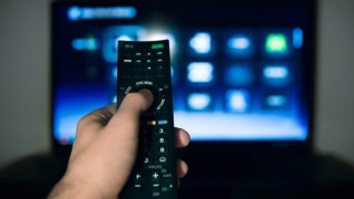 Ποιες τηλεοπτικές σειρές ρίχνουν τίτλους τέλους και ποιες συνεχίζουν και την επόμενη σεζόν