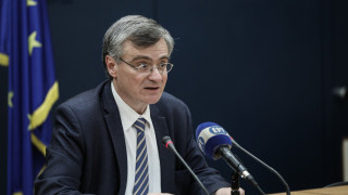 Τσιόδρας: «71 νέα κρούσματα κορωνοϊού και τρεις θάνατοι»