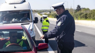 Μπλόκα από την αστυνομία και αυστηρά μέτρα