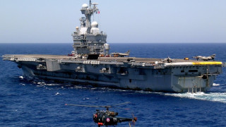 Θετικό στον ιό το μισό πλήρωμα του αεροπλανοφόρου Σαρλ Ντε Γκωλ