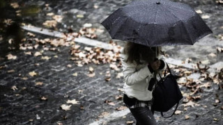 Έρχονται βροχές, καταιγίδες και πτώση της θερμοκρασίας
