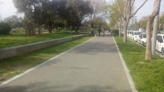 Νέκρα το μεσημέρι και ψήσιμο, βόλτα και μετακίνηση 6 το απόγευμα