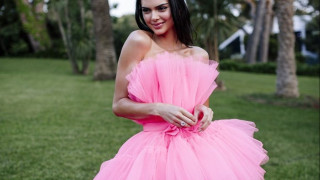 Το μικροσκοπικό και σούπερ σέξι μπικίνι της Κένταλ Τζένερ