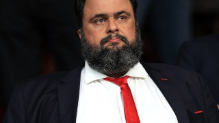 Αίσθηση στην Αγγλία για την απειλή υποβιβασμού του Ολυμπιακού