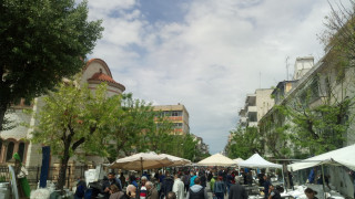 Το αδιαχώρητο στη λαϊκή της Βούλγαρη!