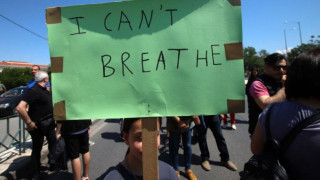Πορεία ενάντια στην καύση απορριμμάτων στο ΤΙΤΑΝ Ευκαρπίας