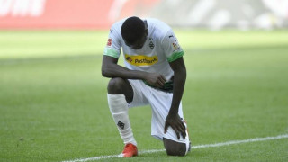 Σκόραρε και το αφιέρωσε στον Φλόιντ!