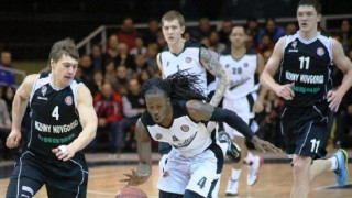 Δυσκολεύτηκε η Νίζνι