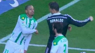 Ο πρώην Ξανθιώτης που εξόργισε τον Κριστιάνο Ρονάλντο! (video)