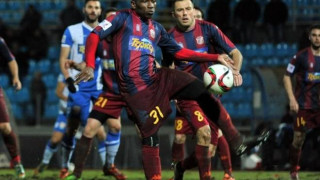 Αρχίζουν να βλέπουν και προς τα κάτω…