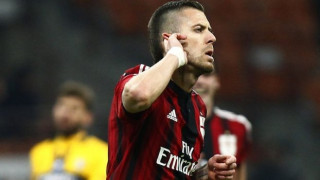 Με οδηγό τον Μενέζ