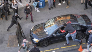 Χάος στο Σιάτλ: Οδηγός έριξε αυτοκίνητο σε πλήθος και άνοιξε πυρ