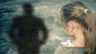 Κρήτη: Προσπάθησε να αρπάξει ανήλικη προσφέροντας της μια τυρόπιτα