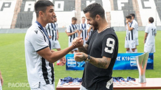 Στιγμές αποθέωσης για τους αήττητους πρωταθλητές της Κ19