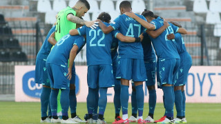 Για πρώτη φορά με την «πετρόλ» φανέλα