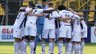 Με Τζόλη αλλά χωρίς Βιεϊρίνια και Πέλκα στη «μάχη» με την ΑΕΚ