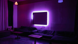 Κορωνοϊός: Διάσημο ξενοδοχείο για swingers ανοίγει ξανά… με αποστάσεις